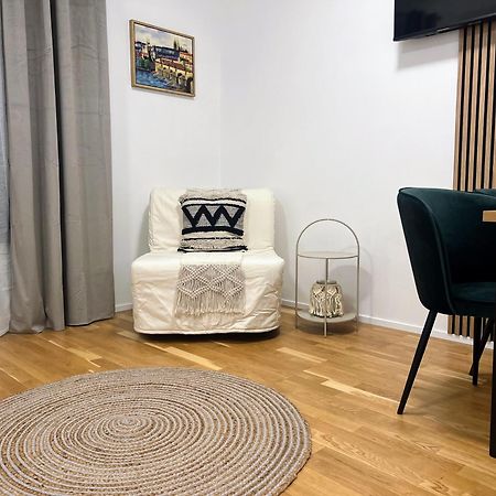 Jasminn Apartments Prag Eksteriør billede